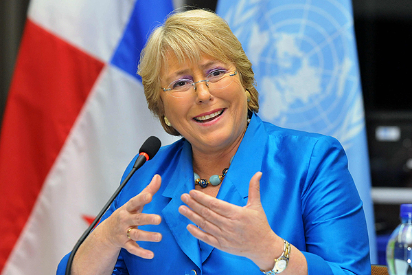 Bachelet: A este ritmo nos llevará 40 años lograr la paridad de género en la política