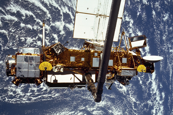 Satélite UARS cayó definitivamente en el océano Pacífico