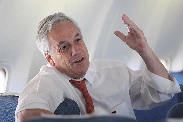 Encuesta CERC: 32% aprueba gestión del Presidente Piñera y un 54% la rechaza