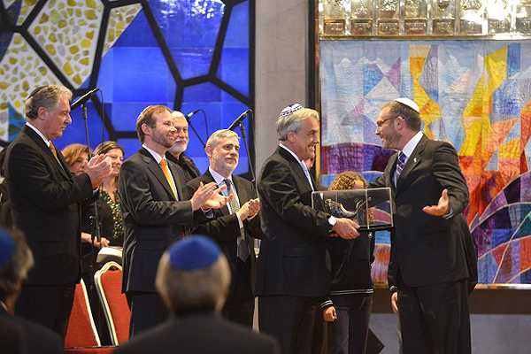 Presidente Piñera designó a rabino como representante del judaísmo en La Moneda