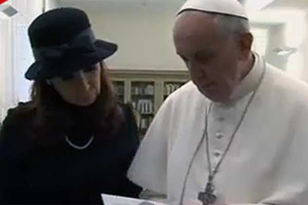 El Papa Francisco recibió a Cristina Fernández en distendido encuentro