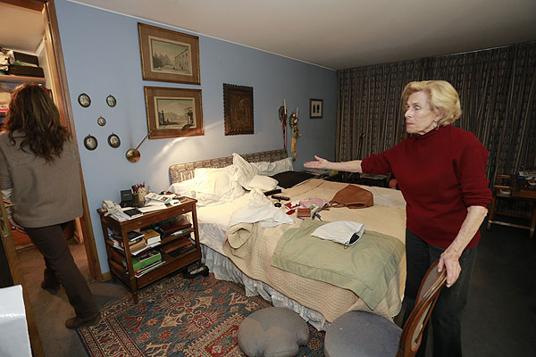 Mary Rose McGill sufre violento asalto en su hogar en Las Condes