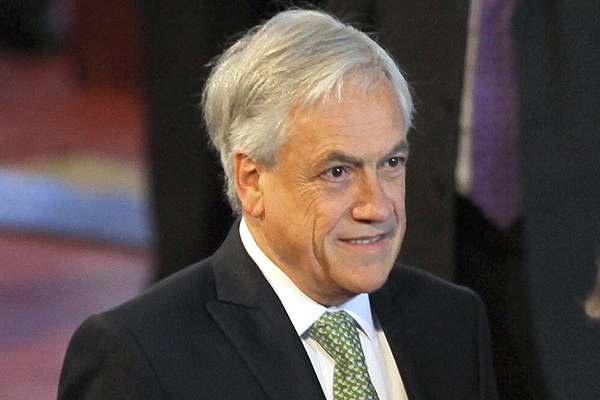 Cascadas: Comisión investigadora acuerda enviar cuestionario a ex Presidente Piñera