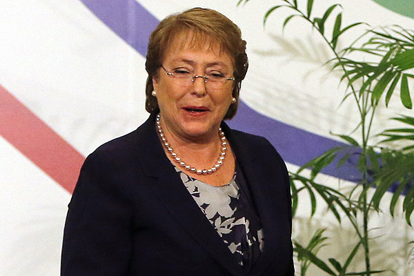 Bachelet destaca proceso de paz en Colombia: 