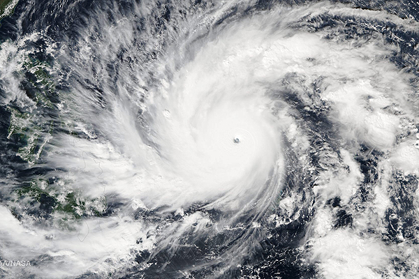 Autoridades filipinas avacuan a  600.000 personas ante llegada de tifón 