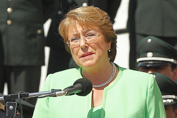 Bachelet promulga ley de administrador provisional de instituciones de educación superior