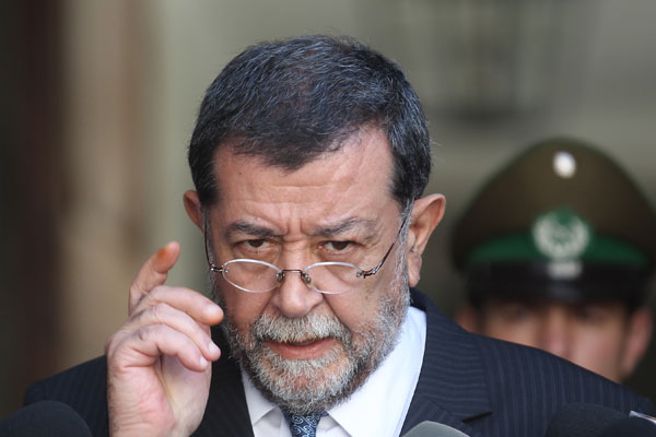 Gobierno considera imprudente cuestionario que la UDI enviará a Bachelet por Caval