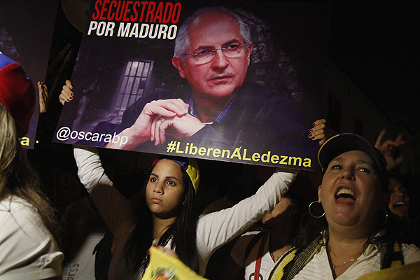 PC y 15 diputados PS no firman carta a Unasur para liberar a edil Ledezma en Venezuela