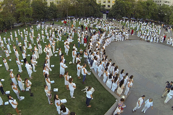 Mujeres se manifestaron en Plaza de la Constitución en rechazo al proyecto de ley de Aborto