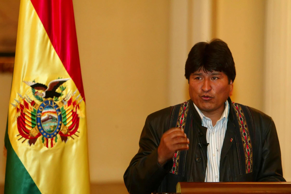 Equipo de prensa chileno denuncia que Evo Morales los trató de 