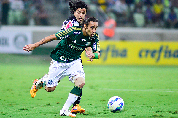 Jorge Valdivia se integra a la 'Roja' tras deslumbrar en los últimos partidos del Palmeiras