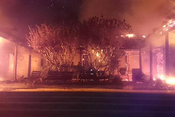 Gran incendio consume a un edificio patrimonial en la ciudad de La Serena